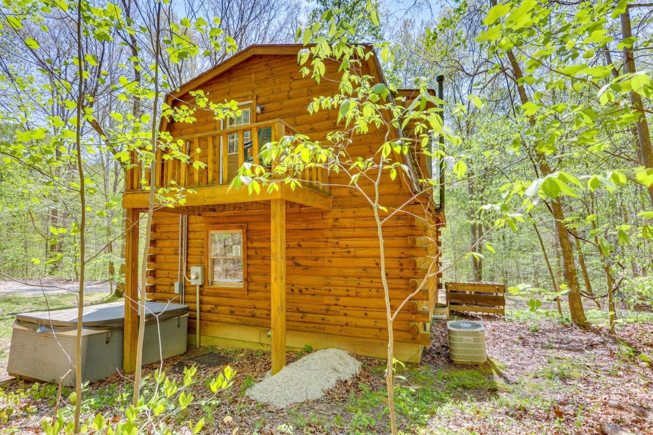 Comfy Taswell Cabin Rental - Community Amenities! Exterior photo