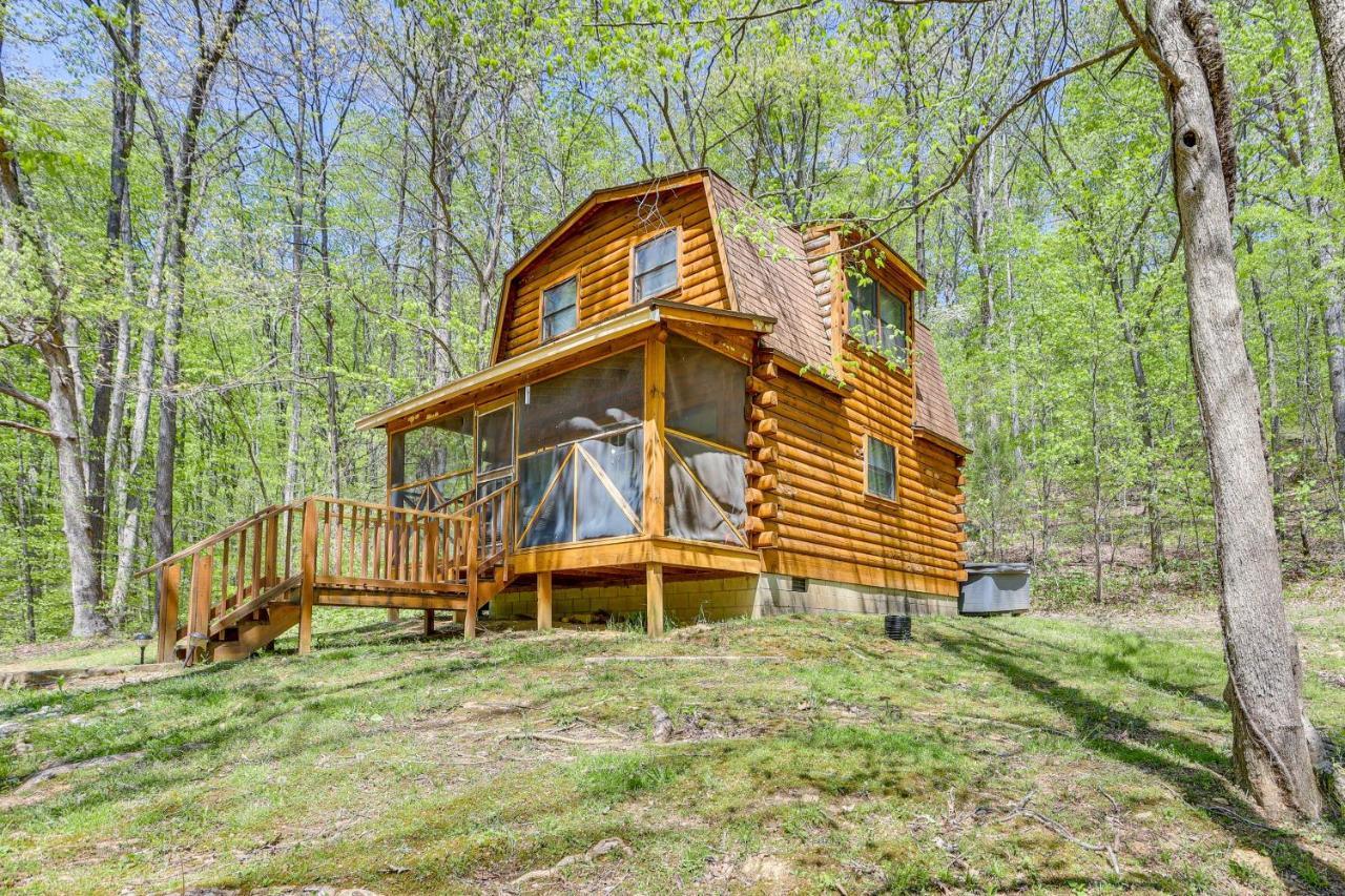 Comfy Taswell Cabin Rental - Community Amenities! Exterior photo